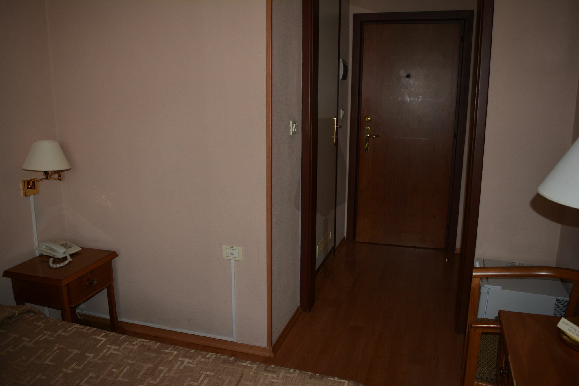 Domus Hotel-1 Kiev Esterno foto