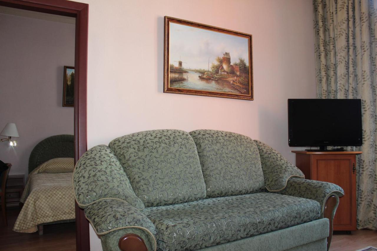 Domus Hotel-1 Kiev Esterno foto